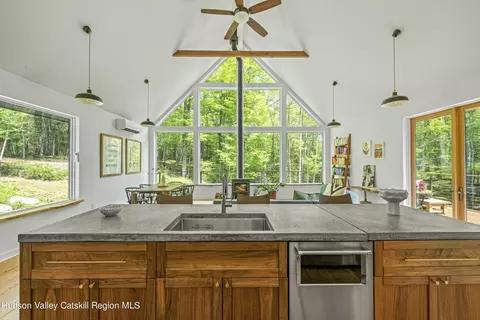 98 Grace Way, Olivebridge, NY 12461 photo 12