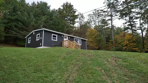 128 Seven Spike Ln, Middleburgh, NY 12122