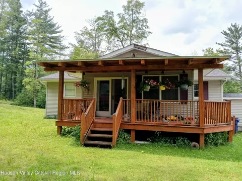 10 Phils Way, Big Indian, NY 12410