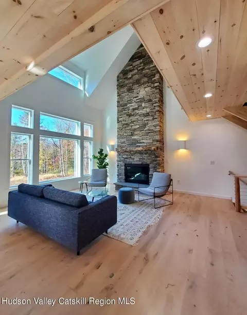 Living - 382 Beaverkill Rd, Olivebridge, NY 12461 photo 1 of 7