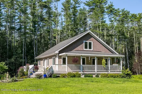 185 John Joy Rd, Woodstock, NY 12498