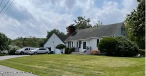 178 Minturn St, Port Ewen, NY 12466
