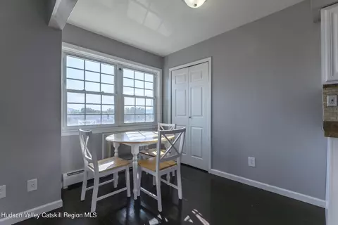 Dining - 6 Colonial Rd #46, Beacon, NY 12508 photo 3 of 3
