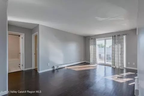Living - 6 Colonial Rd #46, Beacon, NY 12508 photo 1 of 4