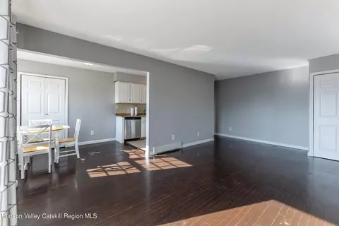 Living - 6 Colonial Rd #46, Beacon, NY 12508 photo 3 of 4
