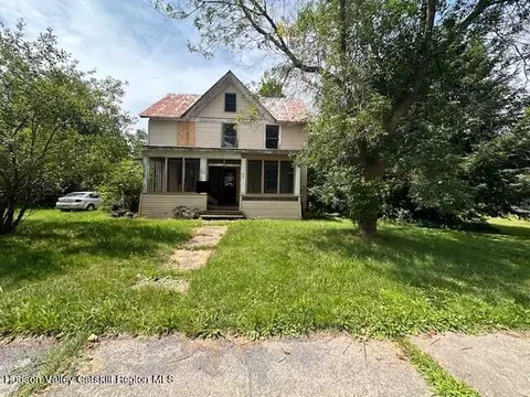 58 Pearl St, Hobart, NY 13788