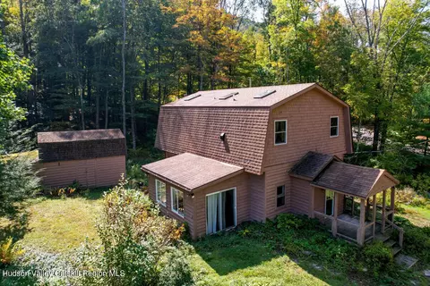 115 Golf Course Rd, Shandaken, NY 12480