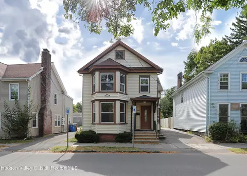 147 Clinton Ave, Kingston, NY 12401