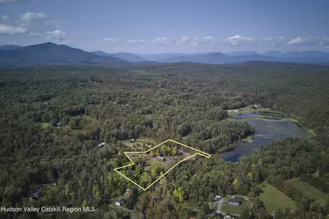 88 Lower Bone Hollow Rd, Accord, NY 12404