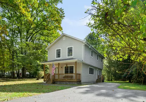 171 Weed Rd, Shawangunk, NY 12566