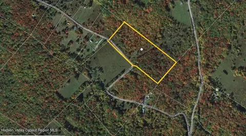 116 Voss Rd, Claryville, NY 12725