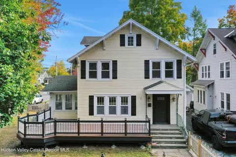 42 Linderman Ave, Kingston, NY 12401