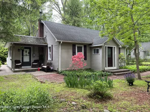 89 Bloomingdale Rd, Tillson, NY 12486