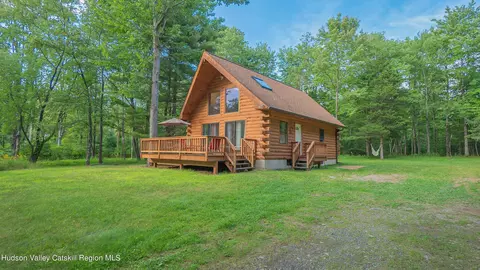 248 Bostock Rd, Shokan, NY 12481