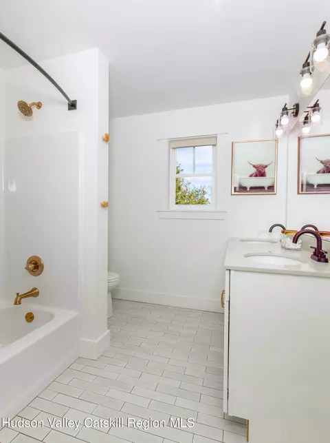 Bath - 110 Mulford Dr, Wallkill, NY 12589 photo 5 of 5