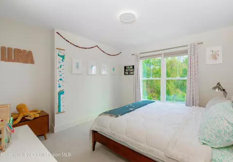 Bedroom - 110 Mulford Dr, Wallkill, NY 12589 photo 3 of 4