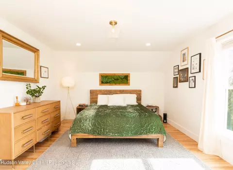Bedroom - 110 Mulford Dr, Wallkill, NY 12589 photo 1 of 4