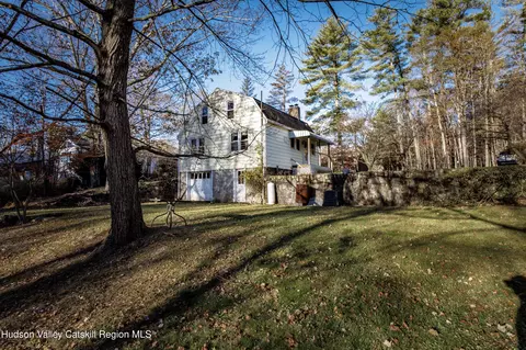 60 Pine St, West Hurley, NY 12491