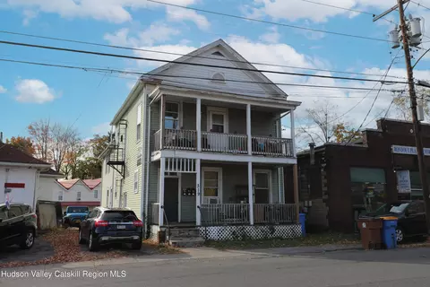 319 Foxhall Ave, Kingston, NY 12401