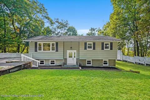 7 Millburn Rd, Goshen, NY 10924