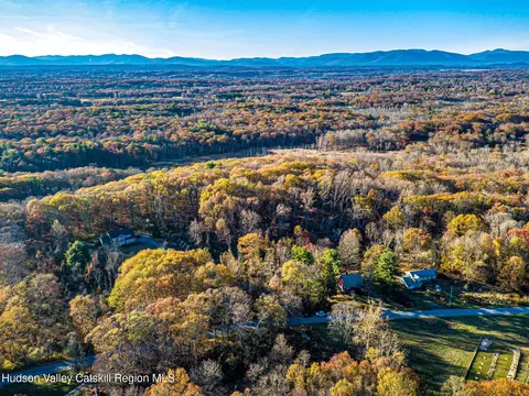 lot4 Ackert Hook Rd, Rhinebeck, NY 12572