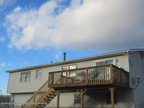 22 River Glen Rd, Wallkill, NY 12589 photo 8
