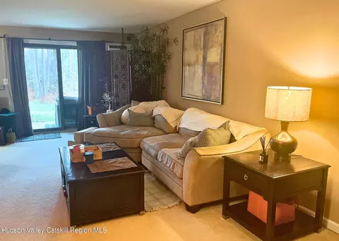 3 Hook Rd #56B, Poughkeepsie, NY 12601 photo 5