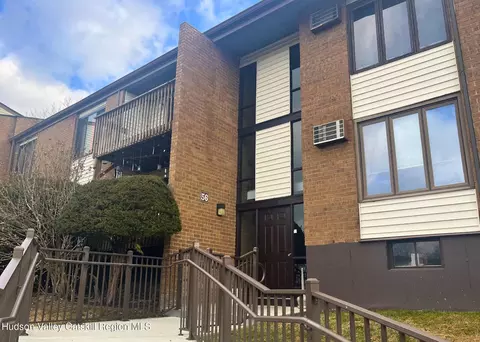 3 Hook Rd #56B, Poughkeepsie, NY 12601 photo 2
