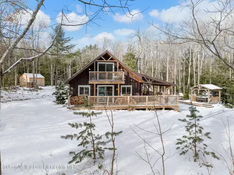 153 Slater Rd, Windham, NY 12496