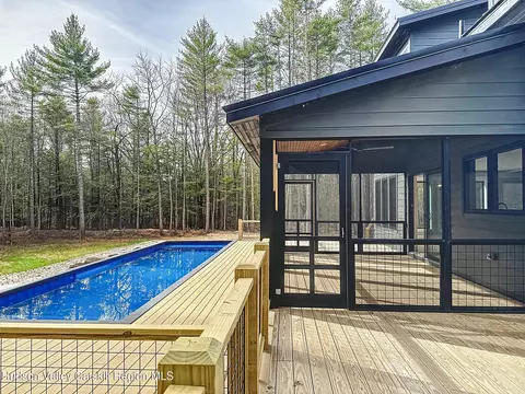 34 Tetta Ln, Olivebridge, NY 12461 photo 3