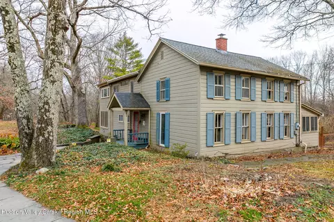 1081 High Falls Rd, Catskill, NY 12414