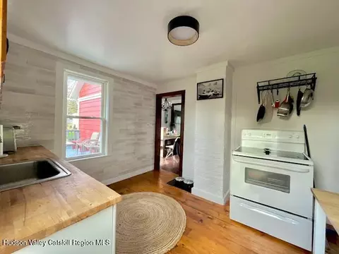 42 Schoonmaker, Haines Falls, NY 12436 photo 3