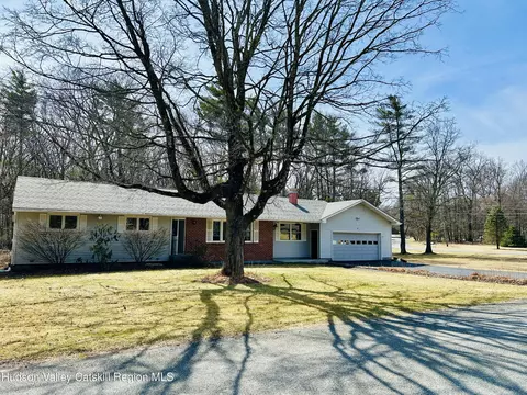 43 Birchwood Park, Palenville, NY 12463