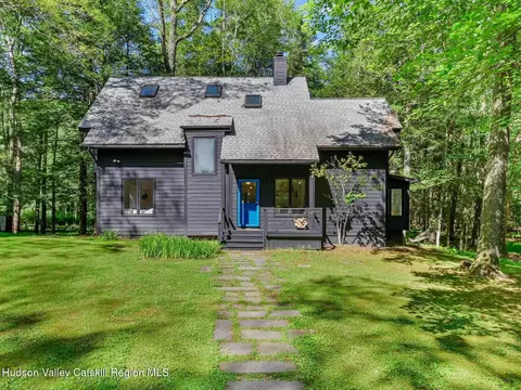 252 John Joy Rd, Woodstock, NY 12498