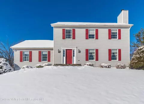 56 Mulberry Ln, Milton, NY 12547