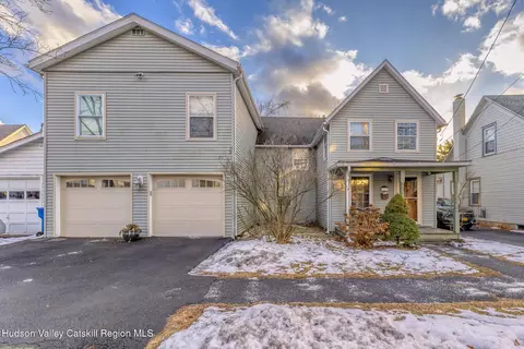 89 S Manor Ave, Kingston, NY 12401