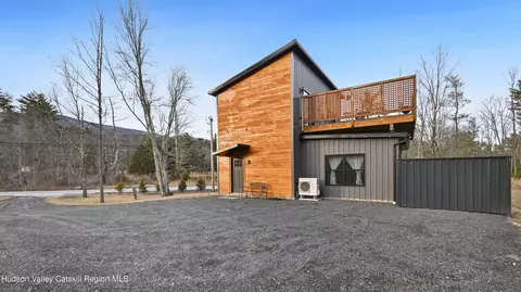 1281 Route 212, Saugerties, NY 12477