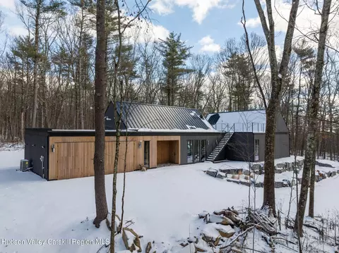 30 White Owl Rd, Catskill, NY 12414