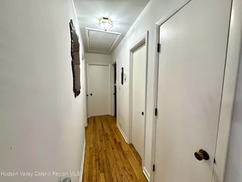 Entry Way - 322 Plattekill Ardonia Rd, Wallkill, NY 12589 photo 2 of 3