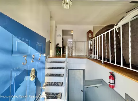 Entry Way - 322 Plattekill Ardonia Rd, Wallkill, NY 12589 photo 1 of 3