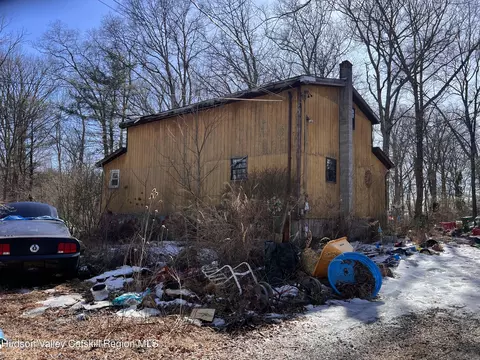 2439 Bruynswick Rd, Wallkill, NY 12589 photo 4