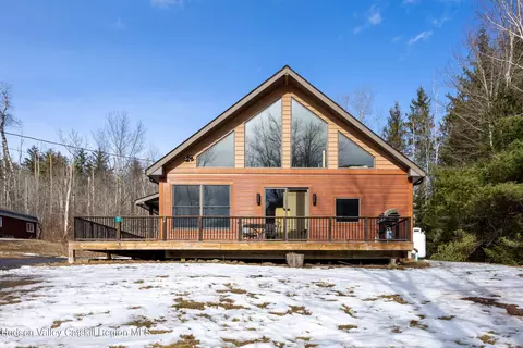 12 Cheff Ln, Hunter, NY 12442