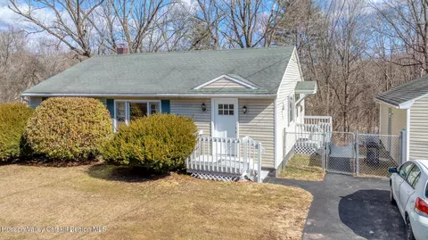 486 Kings Hwy, Saugerties, NY 12477