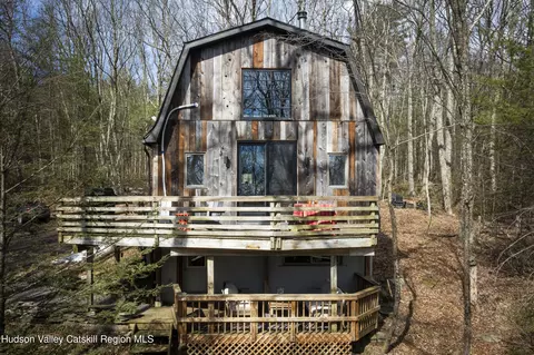 32 White Birch Ln, Kerhonkson, NY 12446