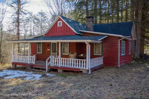 53 Burnham Hollow Rd, Big Indian, NY 12410