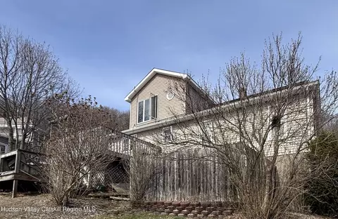 6 Maple St, Catskill, NY 12414 photo 3