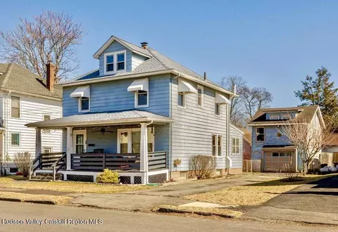 98 Grand St, Kingston, NY 12401
