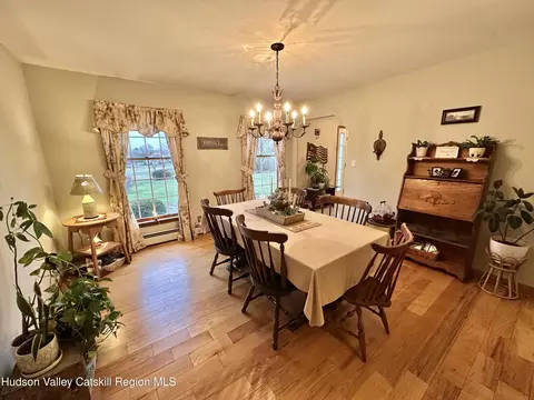 90 River Glen Rd, Wallkill, NY 12589 photo 5