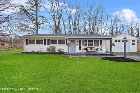 13 Cornell Ave, Red Hook, NY 12571