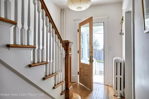 Entry Way - 15 Summit Ave, Catskill, NY 12414 photo 2 of 6